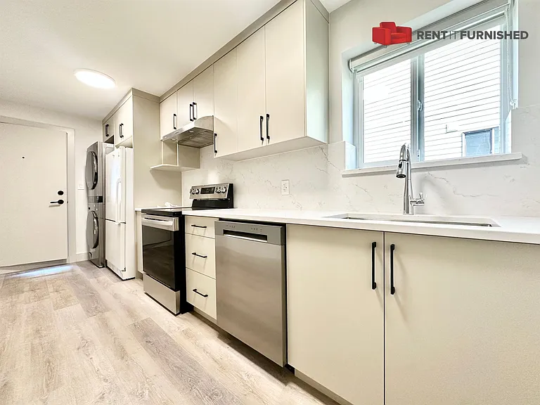 8960 Ash St — Photo 6