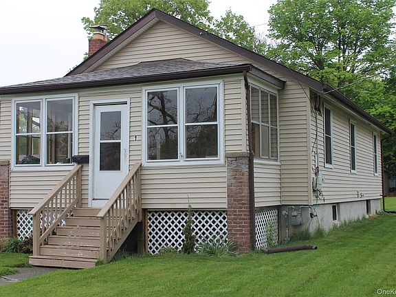 2nd image of 1 CHESTNUT Street