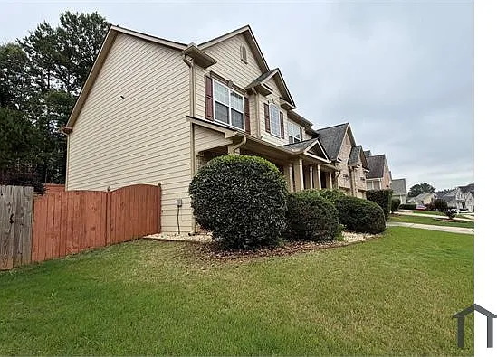 42 Rockridge Dr — Photo 3