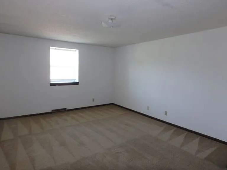 1113 Callie Dr #A — Photo 17