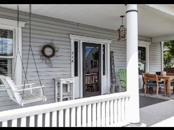 2nd image of 716 Front St
