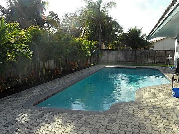 4th image of 15100 E Waterford Dr