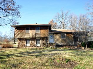 6721 N Red Oak Pl, Willard, MO 65781