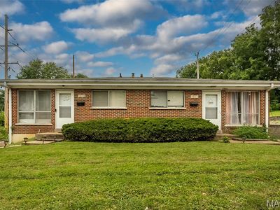 3924 Geraldine Ave, Saint Ann, MO, 63074