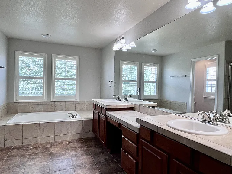 6965 S Fultondale Cir — Photo 21