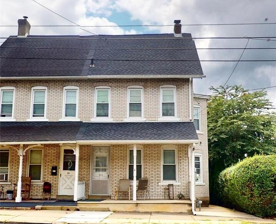 1st image of 222 E Washington Ave