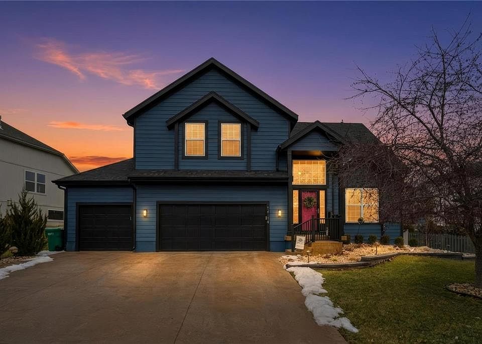1st image of 10114 N Miller Ln