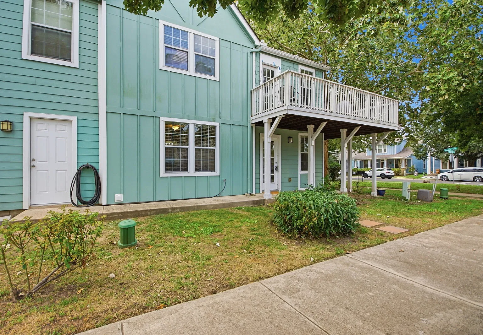 1 bed, 1.0 bath, 500 sqft, $900 — Photo 3