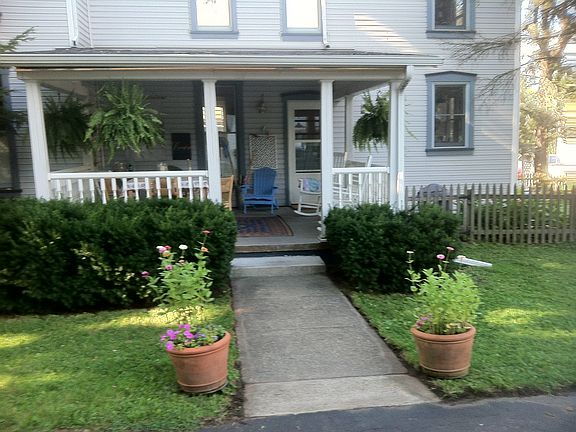 2nd image of 256 N Market St