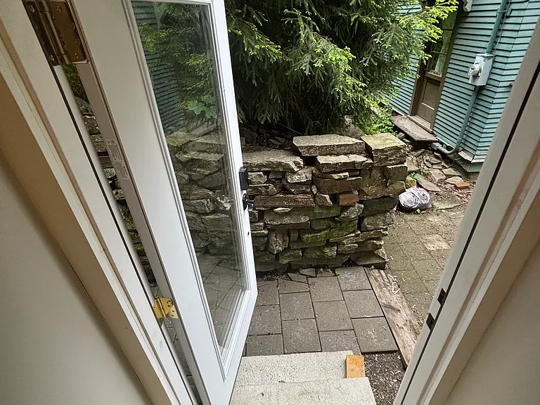 616 Pearl St #2 — Photo 34