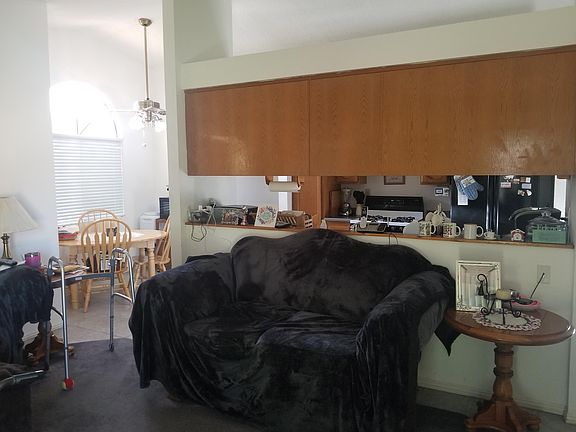 4th image of 1352 Marion Ave