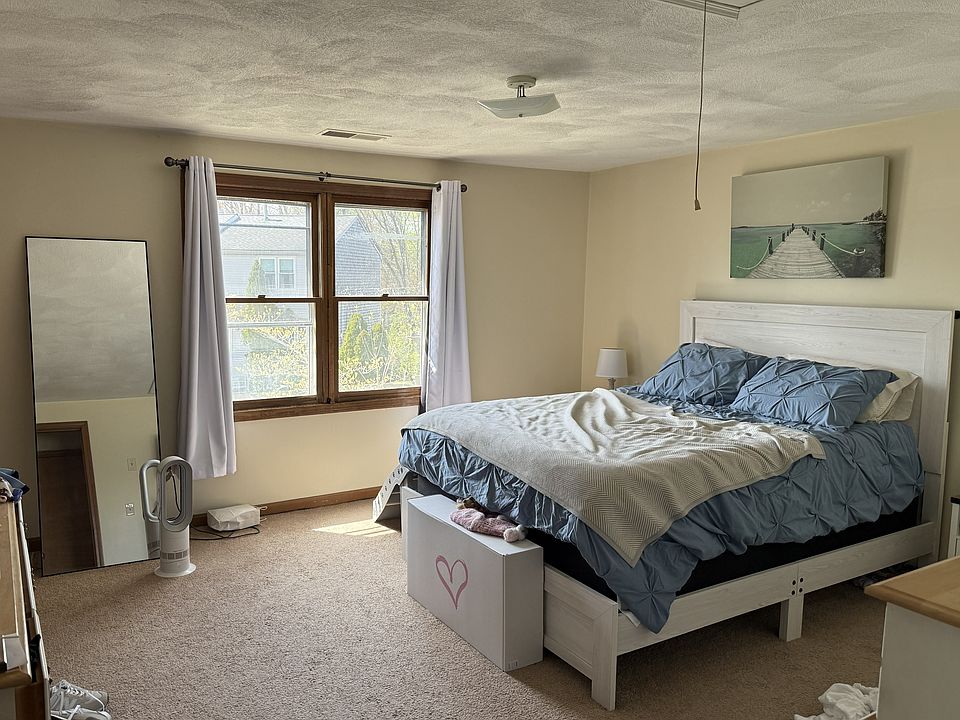 1st image of 2911 Warwick Ave #11C