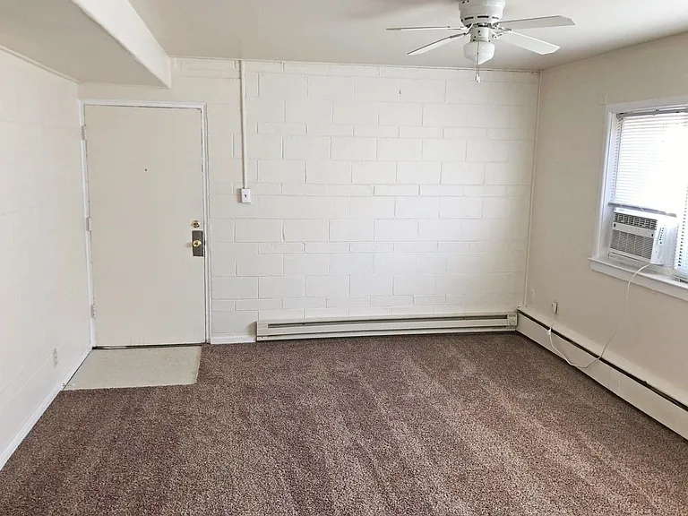 Maple Court — Photo 20