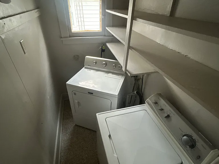 7 E Noble Ave #1 — Photo 4