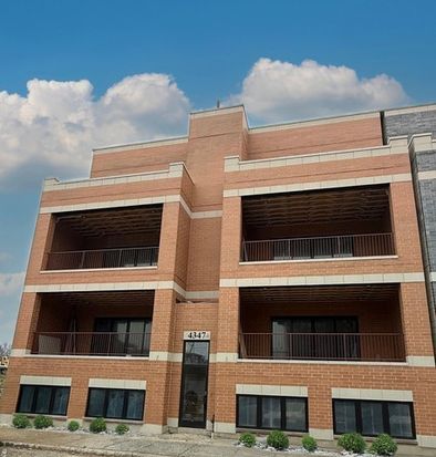 4347 N Richmond Ave #3S, Chicago, IL 60618