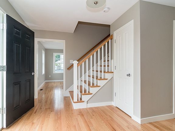 2nd image of 41 Martin Rd