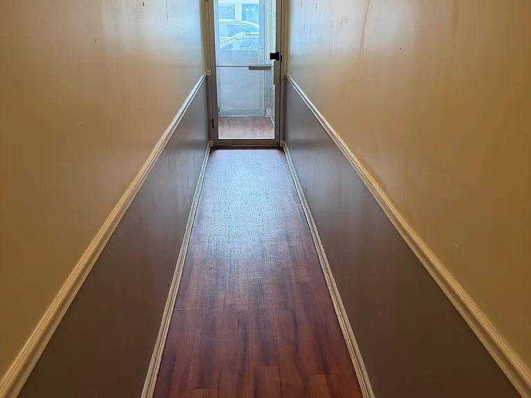998 Broadway #4 — Photo 10