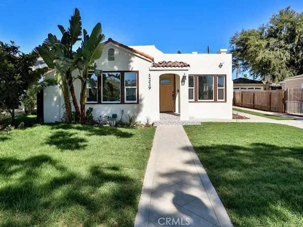1229 S Garnsey St, Santa Ana, CA 92707