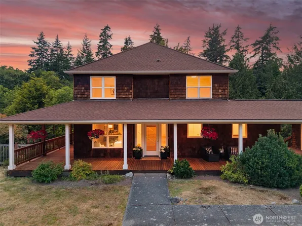 5413 Welfare Avenue NE, Bainbridge Island, WA 98110