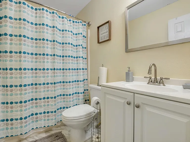 2738 W Tharpe St #506 — Photo 12
