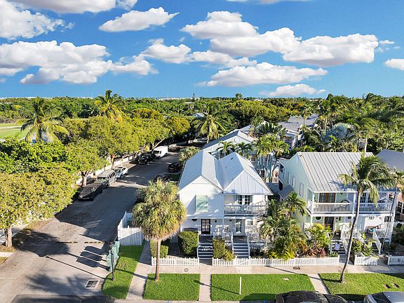 2nd image of 1 Spoonbill Way