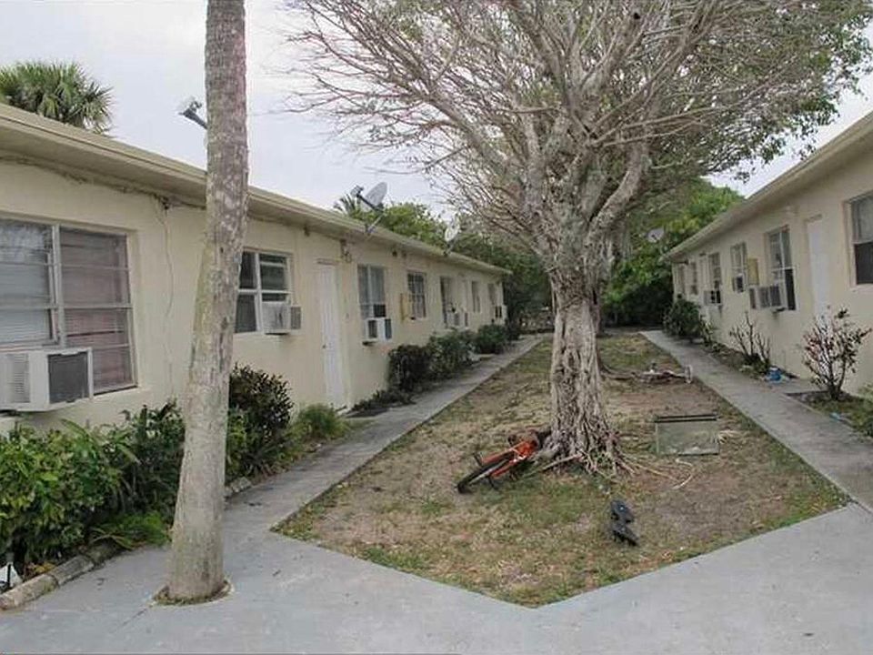 1st image of 61 NE 7th Ct APT 2