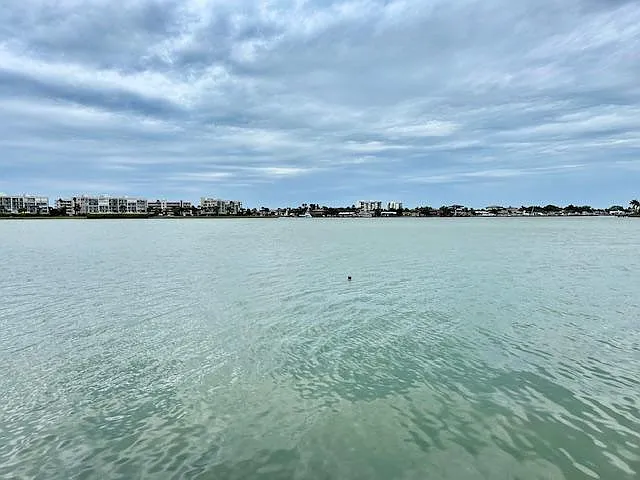 Let the water relax you every day!