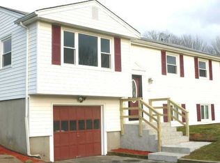 173 Redwood Rd, Portsmouth, RI 02871