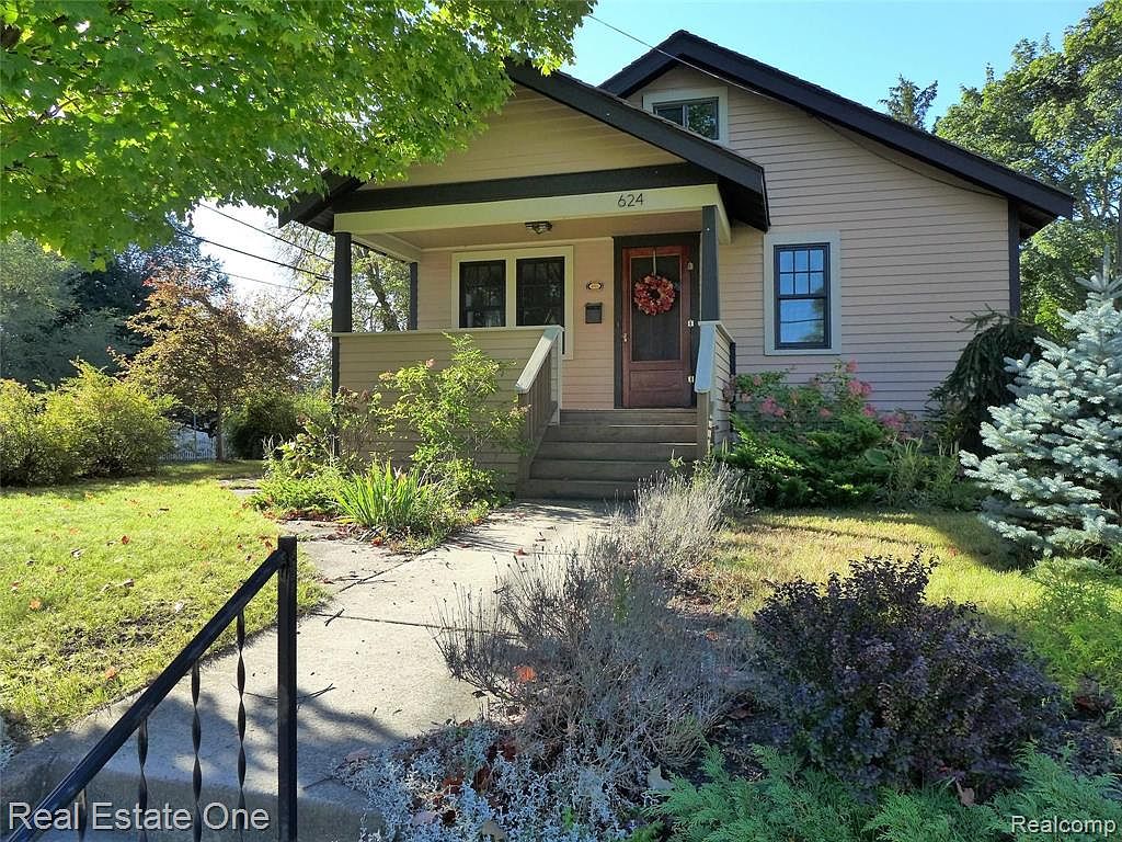 624 Parkdale Ave, Rochester, MI 48307 Zillow