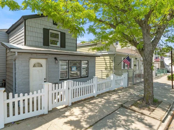 1107 Cross Bay Boulevard, Broad Channel, NY 11693