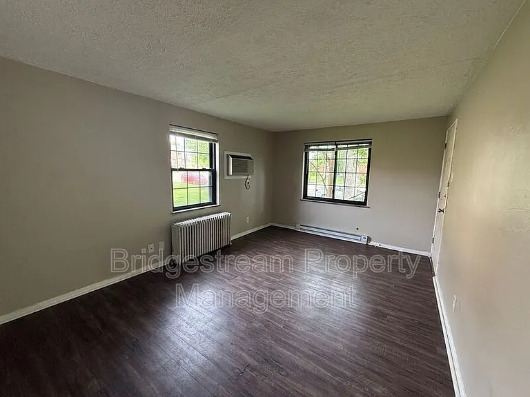 538 Forrer Blvd #B — Photo 2