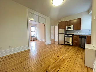 Rented by Nolita Group