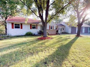 11620 Lakefield Rd, Saint Charles, MI 48655