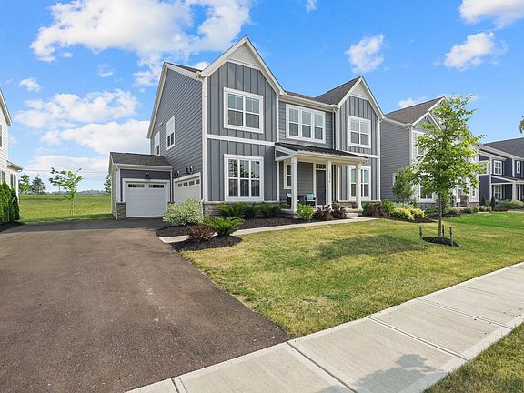 4th image of 10816 Bellflower Dr