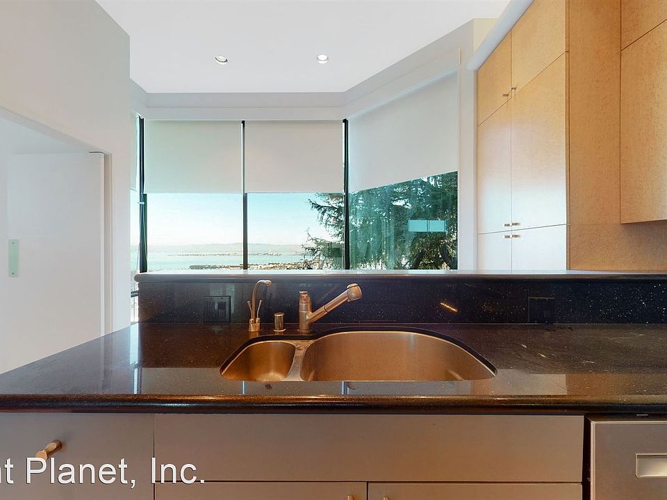1st image of 2384 Hyde St