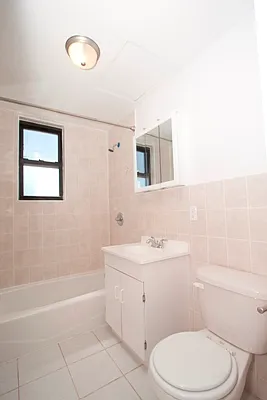 Rented by J Misrahi Realty Corp | media 7