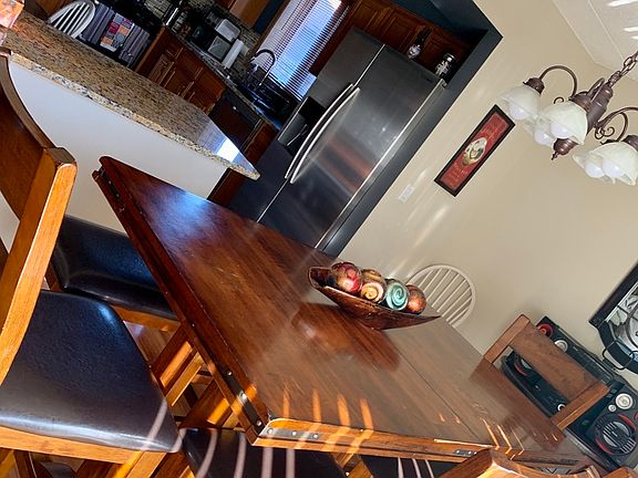 3rd image of 17941 Royal Oak Ct APT 1E
