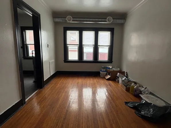 401 Ridgeway Ave.