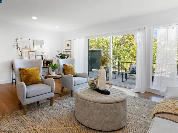 1101 Singingwood Ct APT 4, Walnut Creek, CA 94595