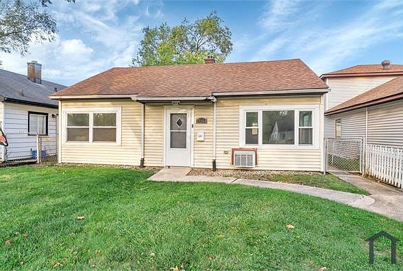1st image of 17154 Lorenz Ave