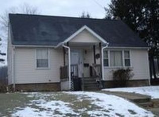 1651 Hillside Dr, Stroudsburg, PA 18360