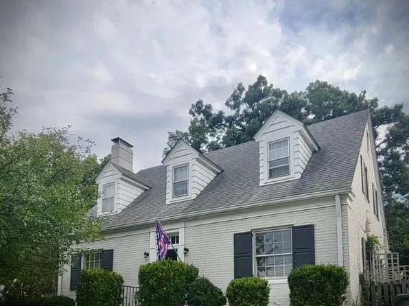 318 Oakridge Ct, Front Royal, VA 22630
