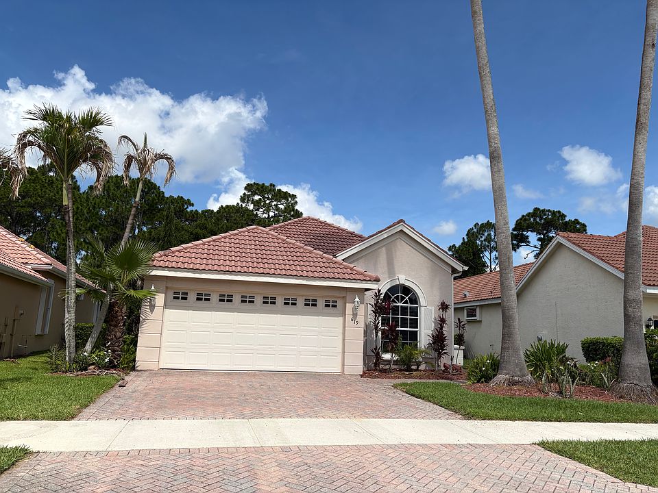 1st image of 619 SW Andros Cir
