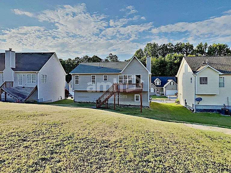 387 Moreland Cir — Photo 15