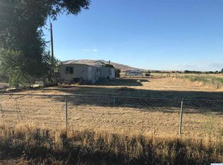 1702 W Acord Rd, Benton City, WA 99320
