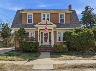 25 Talbot Mnr, Cranston, RI 02905