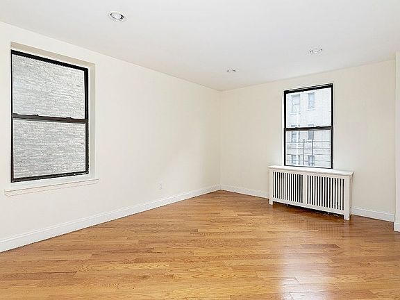 5th image of 370 Fort Washington Ave APT 508