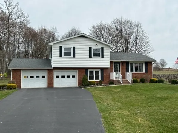 1770 Winner Rd, Hermitage, PA 16148