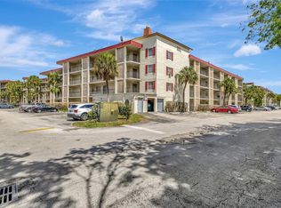 3070 NW 48th Ter APT 415, Lauderdale Lakes, FL 33313