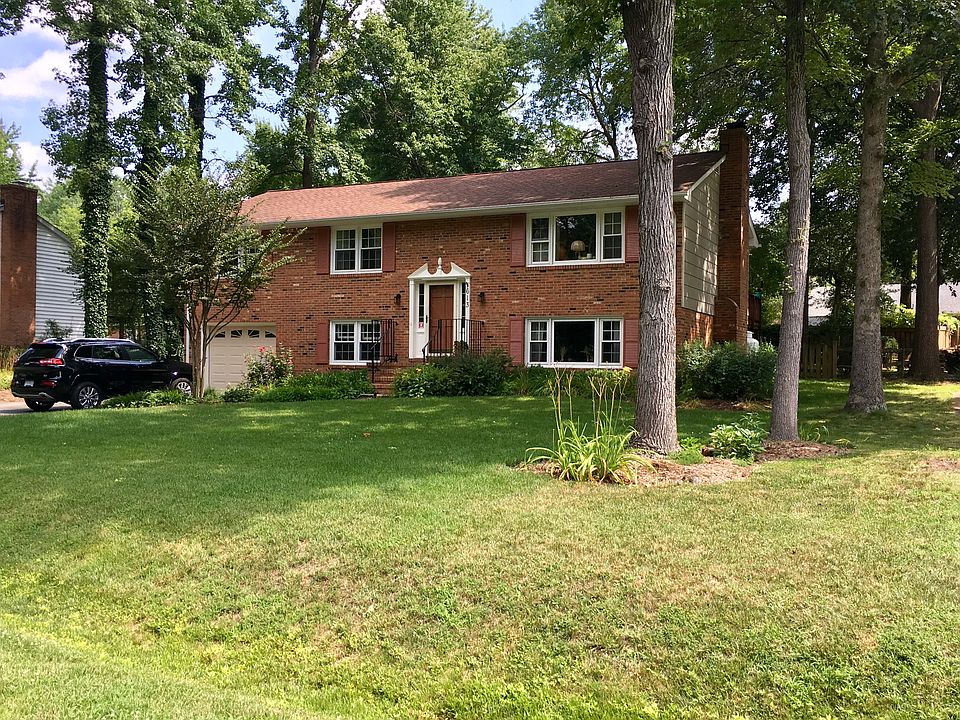 1st image of 613 Elmwood Dr